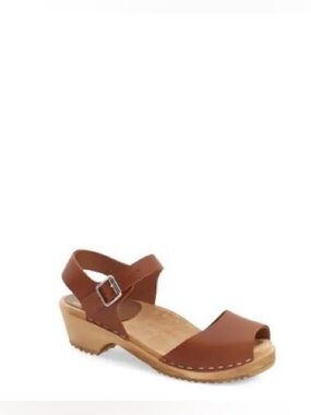 MIA Brown Leather Open-Toe Wedge Sandals